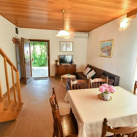 Apartments By The Sea Baska Voda, Makarska - 300 Exterior photo