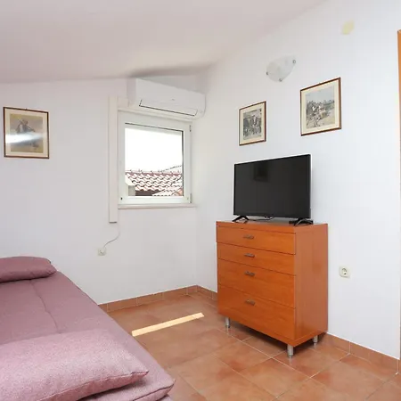 Apartments By The Sea Baska Voda, Makarska - 300 Room photo