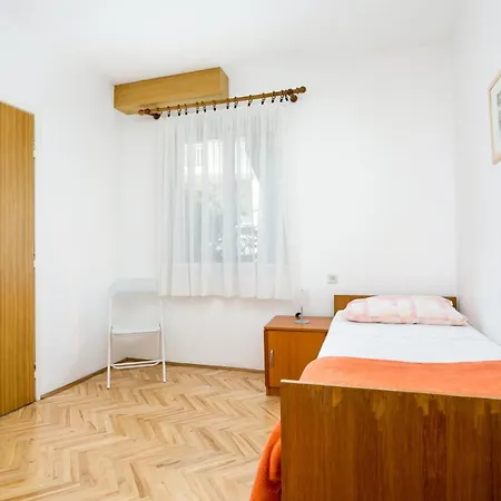 Apartments By The Sea Baska Voda, Makarska - 300 Room photo