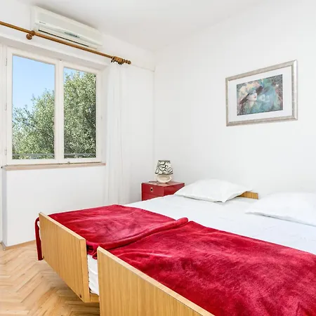 Apartments By The Sea Baska Voda, Makarska - 300 Room photo