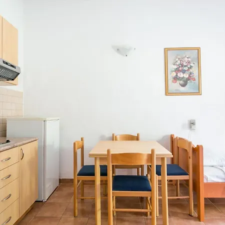 Apartments By The Sea Baska Voda, Makarska - 300 Exterior photo