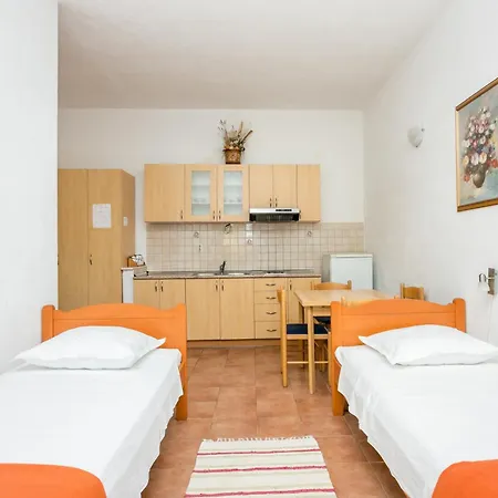 Apartments By The Sea Baska Voda, Makarska - 300 Room photo