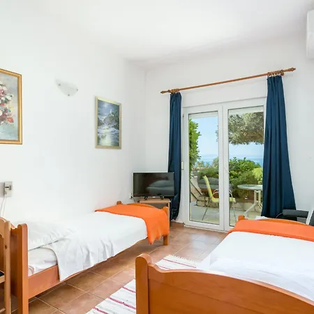 Apartments By The Sea Baska Voda, Makarska - 300 Exterior photo