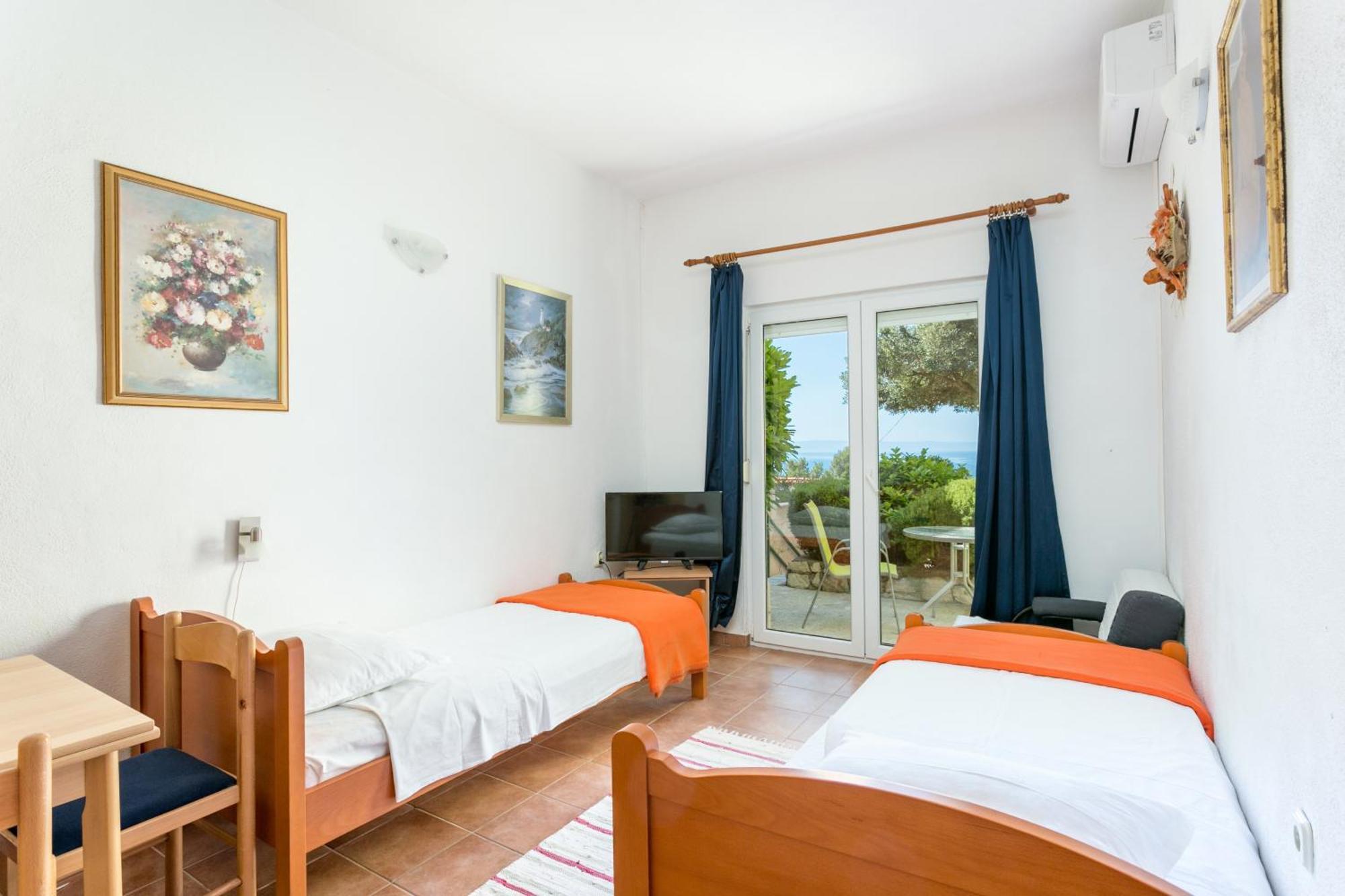 By The Sea Baska Voda, Makarska - 300 Apartman *